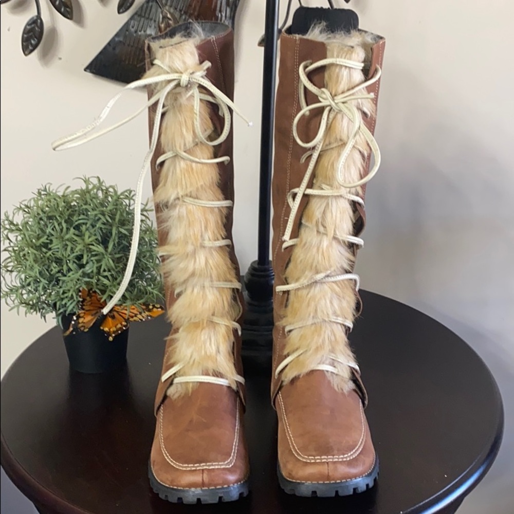 Colin Stuart Suede and Fur Lace up Boots